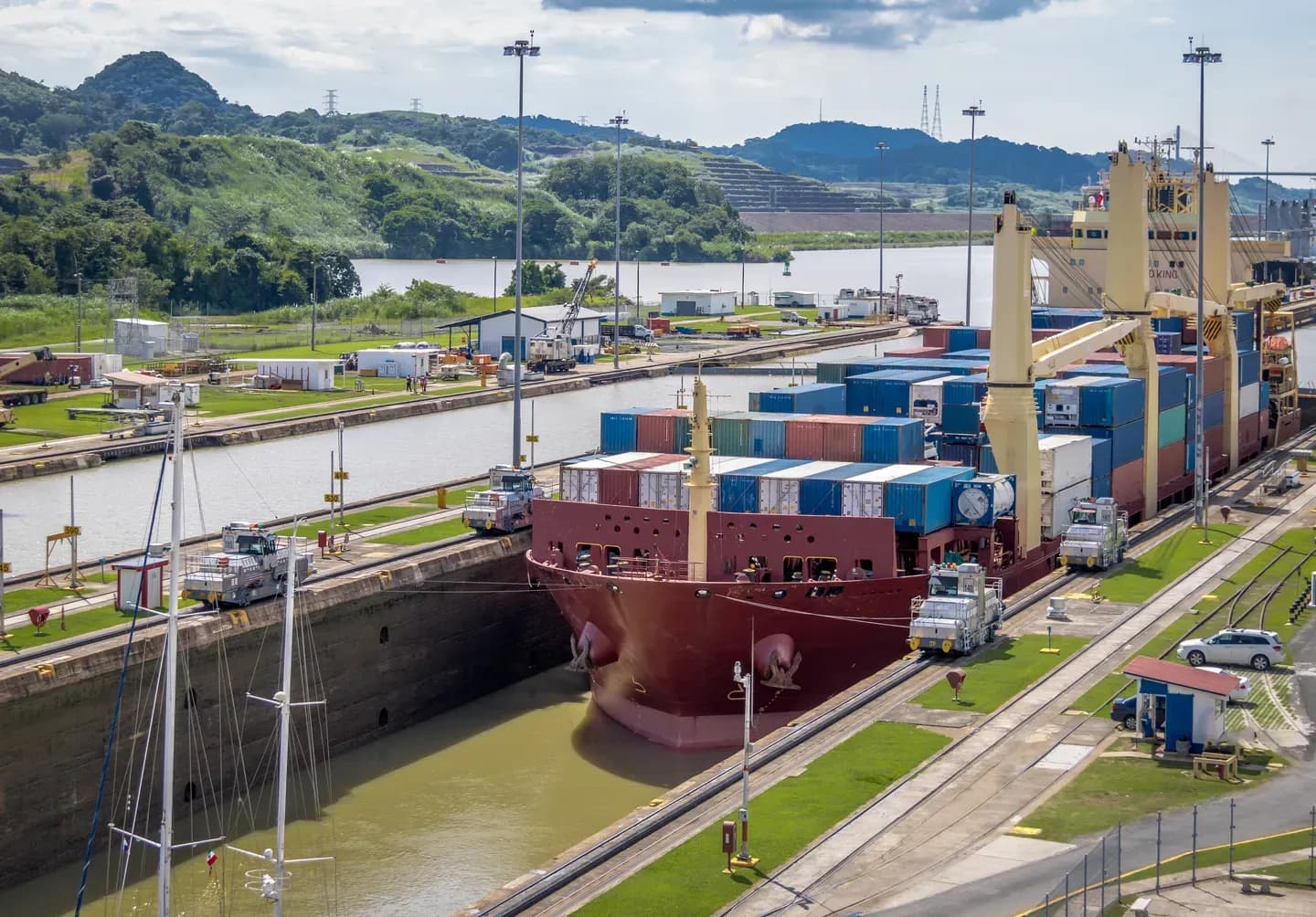 A container ship inside a chamber of the Miraflores Locks on the Panama Canal