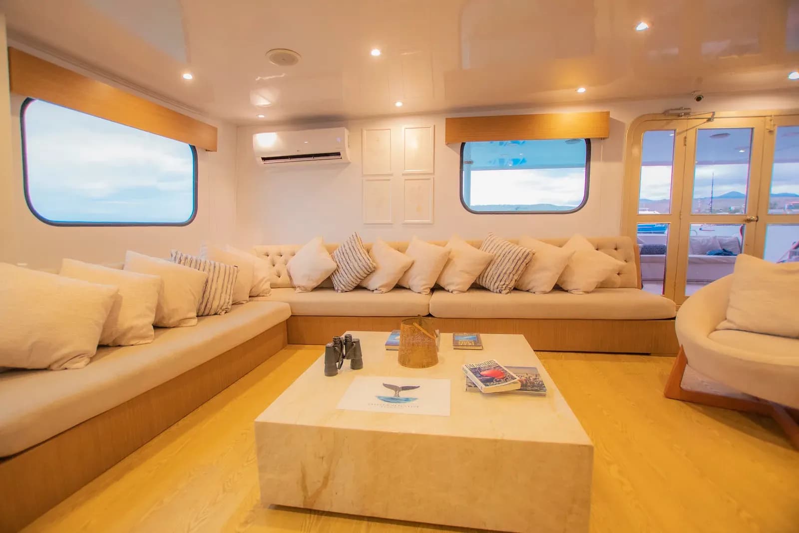 Lounge and living room aboard Seaman Journey, Galápagos
