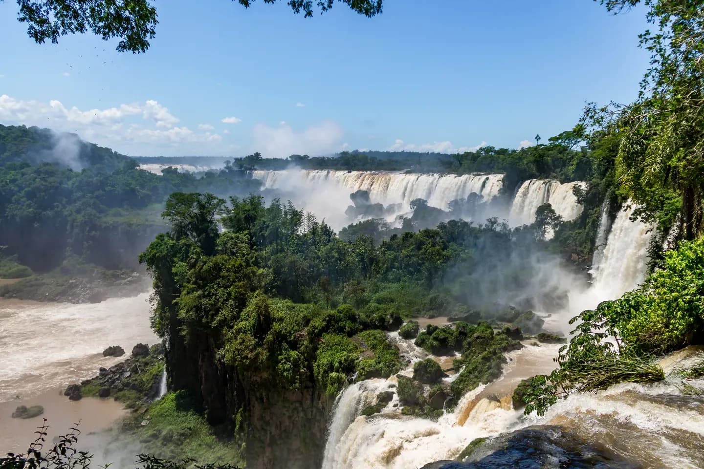 The Iguazú Falls from the Argentine side, rainforest between the cascades, Misiones, Argentina